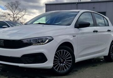 Fiat Tipo 30.000 km 21.680 &euro; Düren 52351