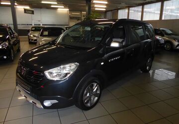 Dacia Lodgy 44.237 km 15.490 &euro; Herzogenrath 52134