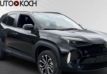 Toyota Yaris Cross 1.500 km 26.940 &euro; Düren 52351