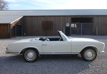 Mercedes-Benz 230 2.580 km 65.000 &euro; Monschau 52156