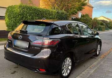 Lexus CT 200h 199.567 km 10.000 &euro; Herzogenrath 52134
