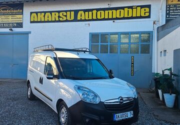 Opel Combo 182.000 km 5.950 &euro; Übach-Palenberg bei Aachen 52531