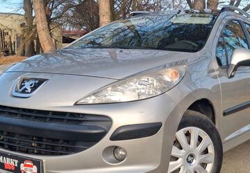 Peugeot 207 179.000 km 2.499 &euro; Inden 52459