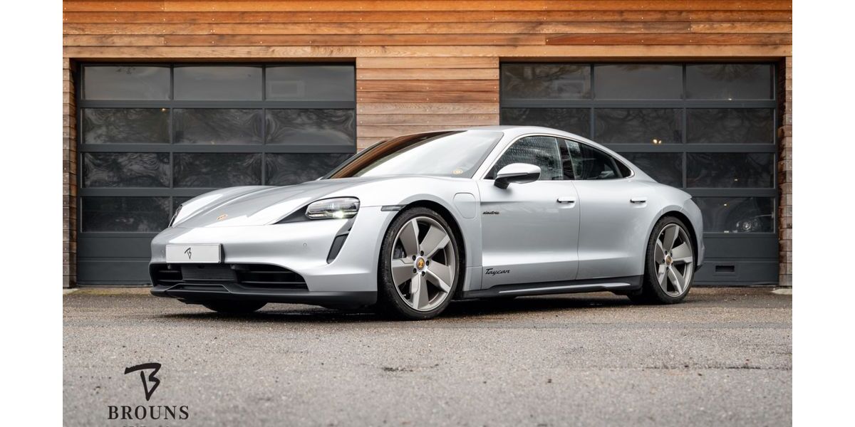 Porsche Taycan 59.000 km 55.950 &euro; Aachen 52072
