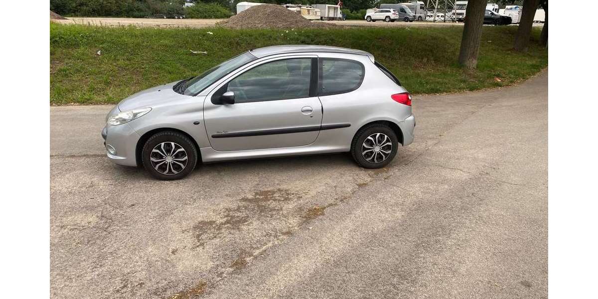 Peugeot 206 74.000 km 2.899 &euro; Eschweiler 52249