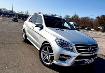 Mercedes-Benz ML 350 205.719 km 17.500 &euro; Würselen 52146