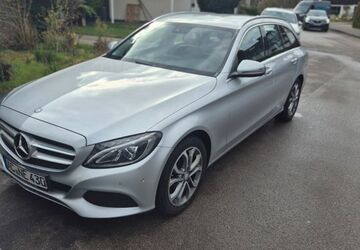 Mercedes-Benz C 180 215.000 km 9.200 &euro; Aachen 52072
