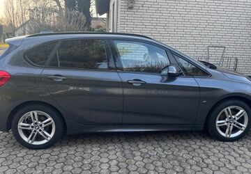BMW 216 Active Tourer 193.000 km 8.900 &euro; Selfkant 52538