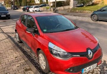 Renault Clio 36.000 km 6.250 &euro; Aachen 52066