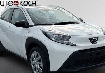 Toyota Aygo (X) 2.500 km 14.994 &euro; Eschweiler 52249