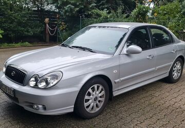 Hyundai SONATA 14.345 km 7.000 &euro; AAchen 52074