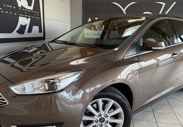 Ford Focus 75.000 km 11.899 &euro; Jülich 52428