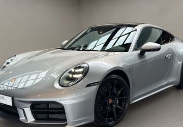 Porsche 992 27.015 km 142.600 &euro; Aachen 52068