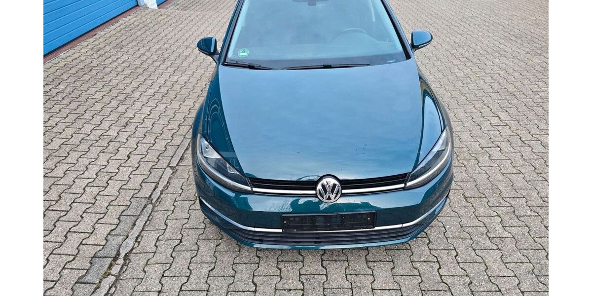 VW Golf 170.000 km 13.000 &euro; Aachen 52068