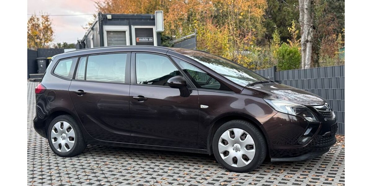 Opel Zafira 191.000 km 4.499 &euro; Eschweiler 52249