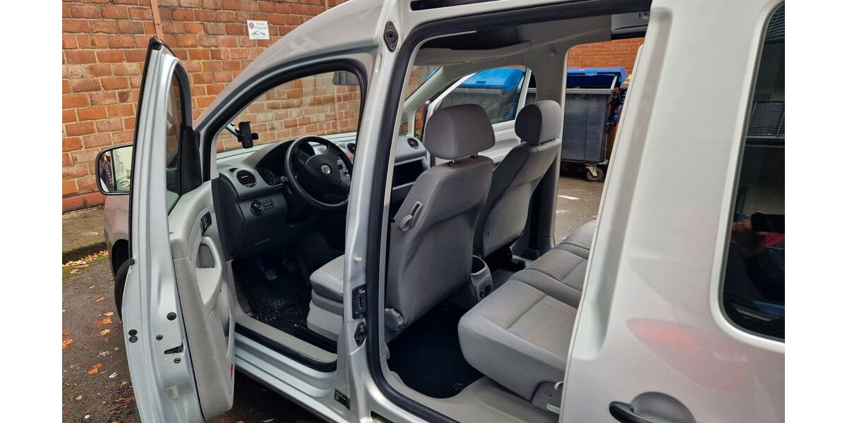 VW Caddy 196.000 km 4.200 &euro; Aachen 52068