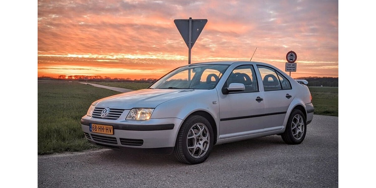 VW Bora 186.000 km 2.995 &euro; Selfkant 52538