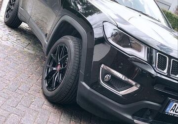 Jeep Compass 76.620 km 18.500 &euro; Aachen 52076