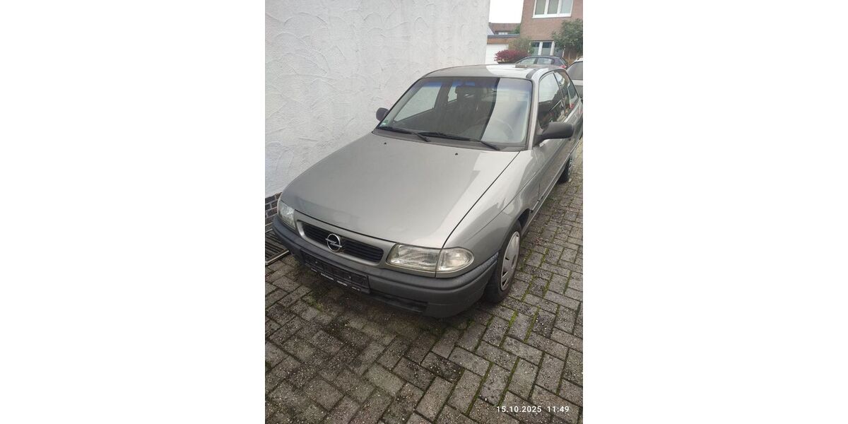 Opel Astra 75.000 km 1.000 &euro; Übach-Palenberg 52531