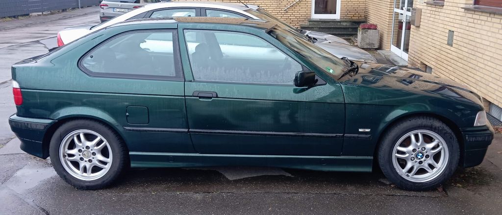 BMW 316 138.600 km 3.500 &euro; Würselen 52146
