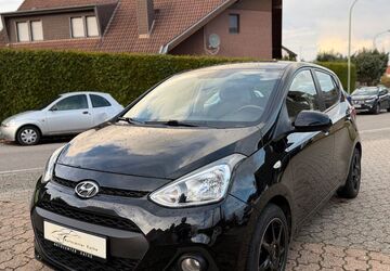 Hyundai i10 101.000 km 6.439 &euro; Langerwehe 52379