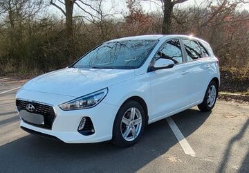 Hyundai i30 91.400 km 10.500 &euro; Langerwehe 52379