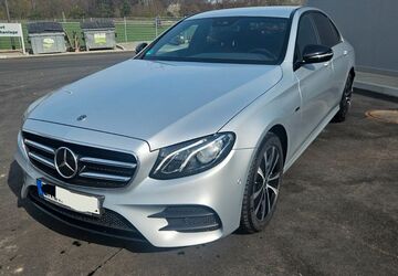Mercedes-Benz E 300 96.300 km 33.950 &euro; Niederzier 52382