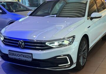 VW Passat Variant 93.100 km 23.889 &euro; Baesweiler 52499