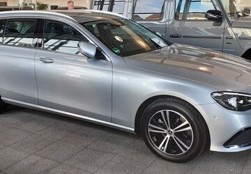 Mercedes-Benz E 220 34.000 km 33.100 &euro; Herzogenrath 52134