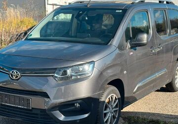 Toyota Proace (Verso) 174.400 km 13.990 &euro; Alsdorf 52477