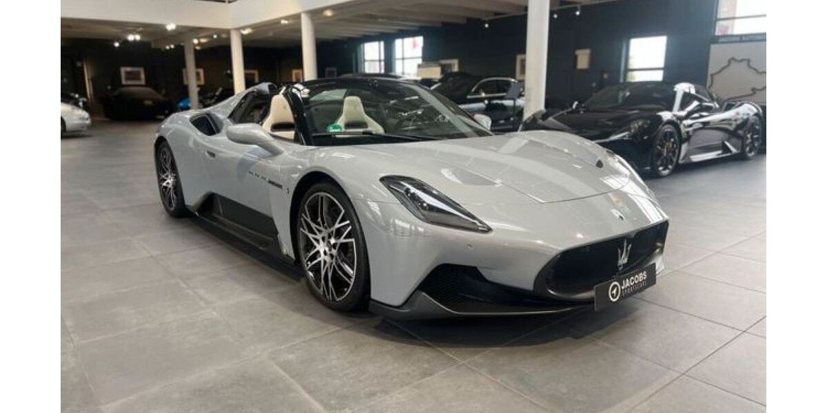 Maserati MC20 7.200 km 272.900 &euro; Eschweiler 52249